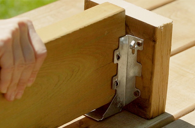 Building the assembly support with joist hangers