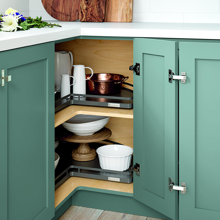 Organized kitchen cabinet