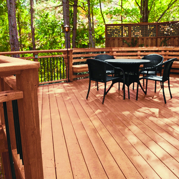 Terrasse en bois traité