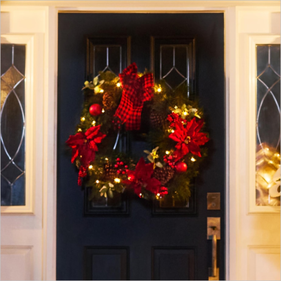 GARLANDS AND WREATHS