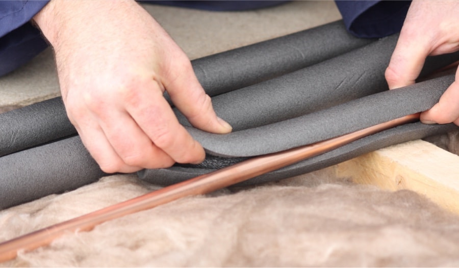 Insulate your pipes to reduce heat loss and save energy. Shop plumbing insulation at RONA.